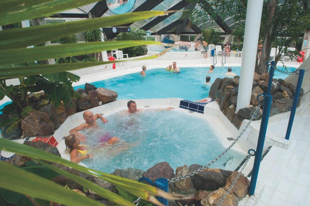 Vakantiepark De Berkenhorst Kootwijk ภายนอก รูปภาพ