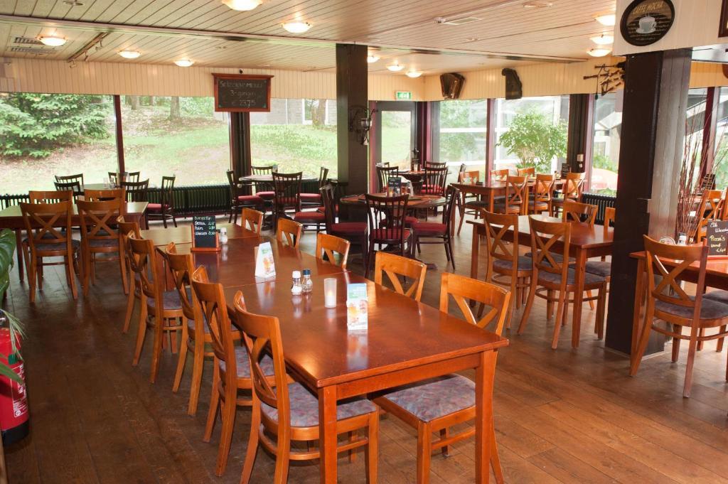 Vakantiepark De Berkenhorst Kootwijk ภายนอก รูปภาพ